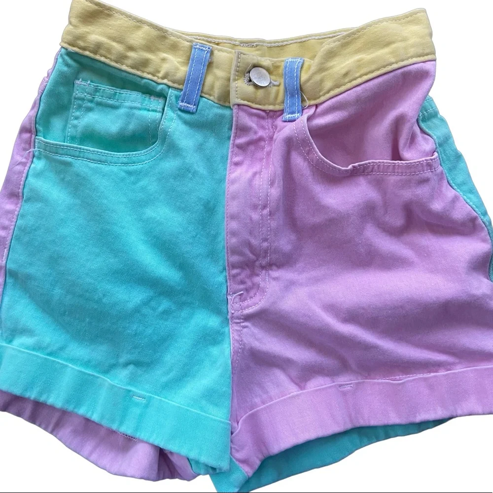 Pastel coloured high waisted shorts - Picture 1 of 2